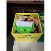 Image 2 : 2 CRATES OF COLLECTIBLES, FIGURES, METAL ROSES AND MORE