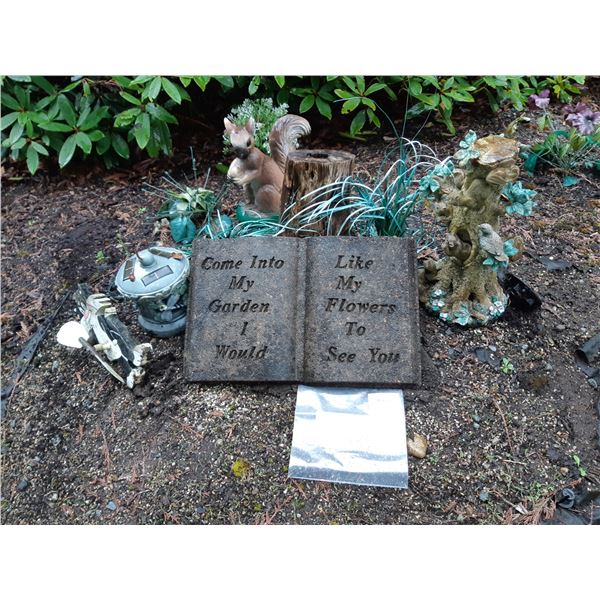 Garden Ornaments Cat B