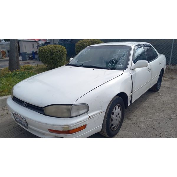 1992 Toyota Camry LE