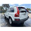 Image 2 : 2004 Volvo XC90 2.5T