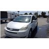 Image 1 : 2004 Toyota Sienna XLE 7 Passenger