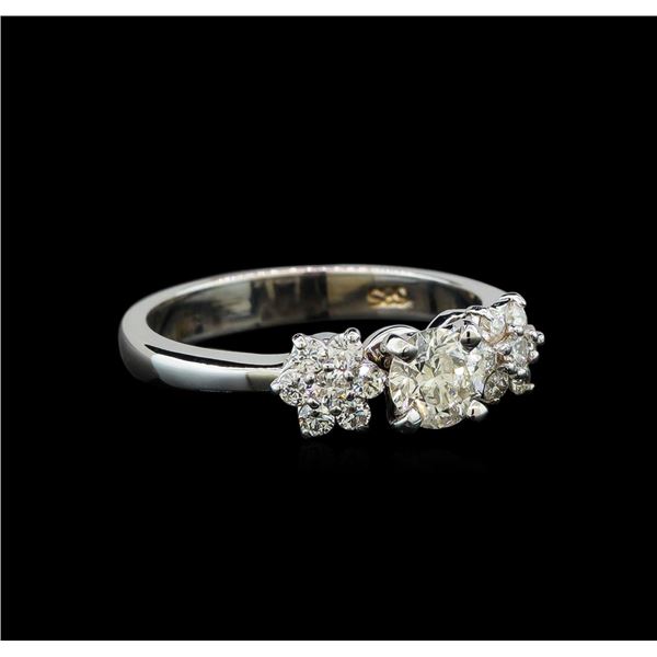 0.86 ctw Diamond Ring - 14KT White Gold