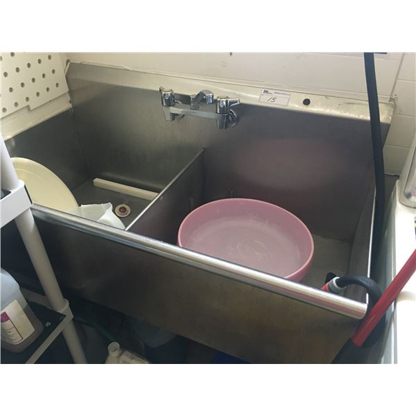 STAINLESS STEEL DOUBLE SINK WITH FAUCET