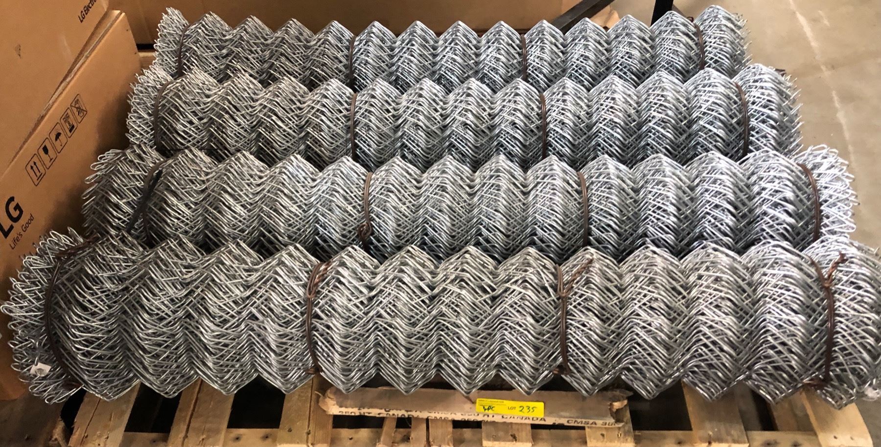 Chain 4 Rols 4 rolls of Peak Chain link Fencing - Dimensions - 2in x 48in x 50in each