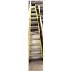 Image 2 : FEATHERLITE. 12ft Extra Heavy Duty Step ladder Model: FL-3010-12