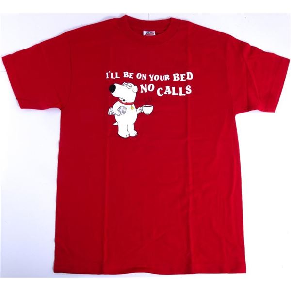 Retro Graphic Red Tee " I'll be on your bed, NO CALLS  Size M