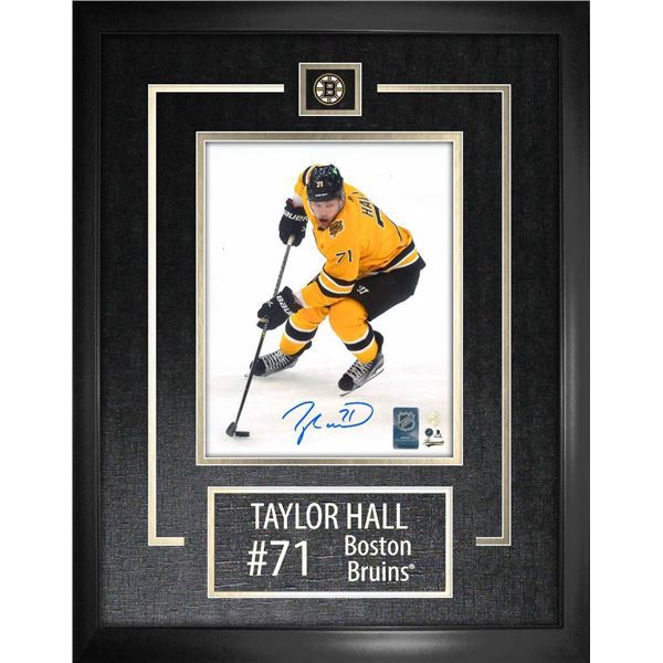 Hall,T Signed 8x10 Etched Mat Bruins 3rd Jersey-V - Boston Bruins - 90-892