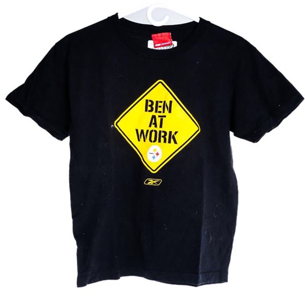 Reebok 'STEELERS  Ben at Work Black T - Size L - Collectible