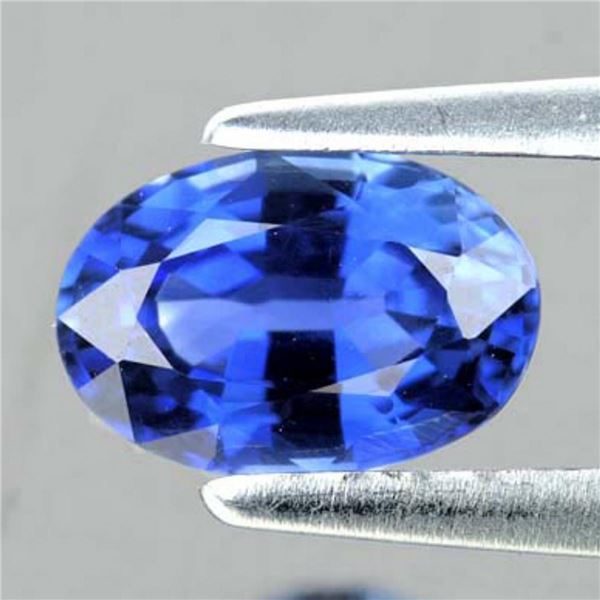 Natural Ceylon Blue Sapphire{Flawless-VVS)