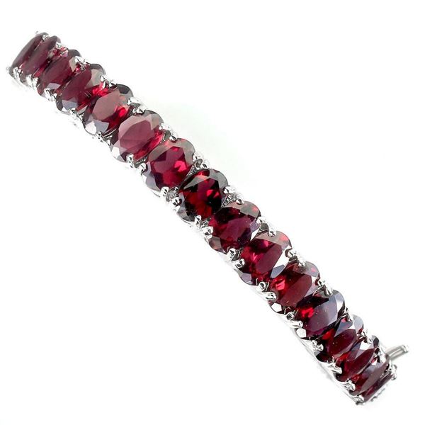 Natural Unheated Oval Rhodolite Garnet Bangle