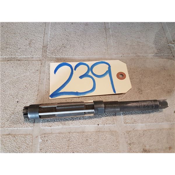 Cleveland Adjustable Reamer 25/32" to 27/32"