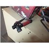 Image 2 : Chapin Back Pack Sprayer