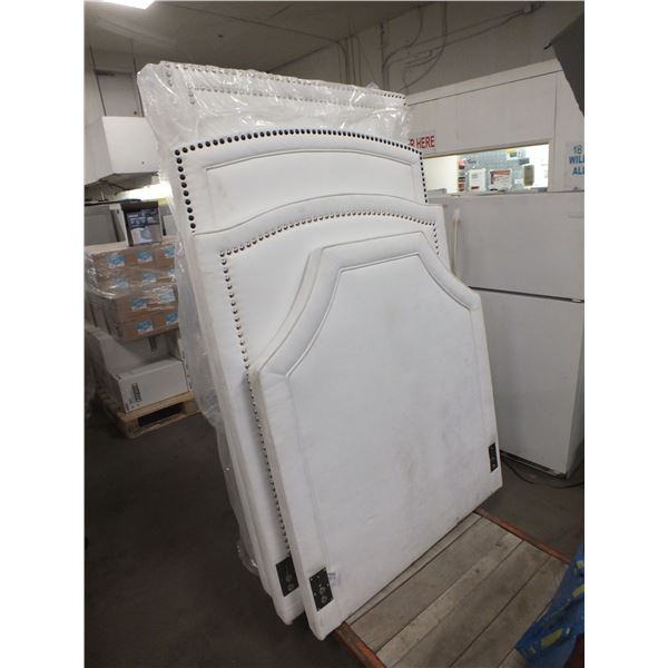 4 White Single Bed Headboards & 1 Bag Of Throw Pillows