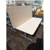 Image 2 : 4 6ft Tables