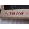 Image 2 : A "BEE-WYE" Dart Board