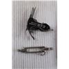 Image 2 : (2) Small Multi-Tool+ Pocket Knife