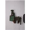 Image 2 : (2) Bench Vices