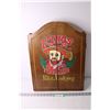 Image 1 : Kings Head Pub and Lodging Trinket Shelf