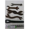 Image 2 : Lot of Old Wrenchs