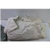 Image 3 : Lot of Assorted Linens