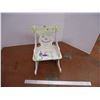 Image 1 : *Vintage Wooden Kid's Chair