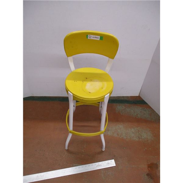 *Vintage Metal Stool