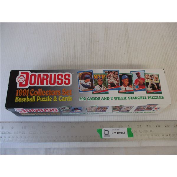 1991 Donruss Baseball Cards--792 Card Collector Set (NOS)