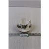 Image 1 : Royal Grafton Bone China Tea Cup and Saucer