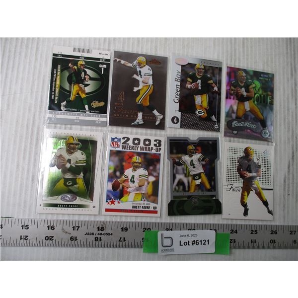 (8) Brett Favre  NFL Trading Cards