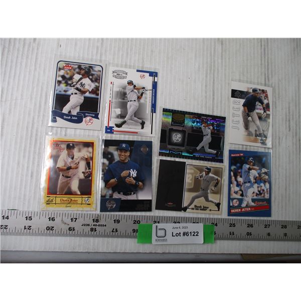 (8) Derek Jeter  MLB Trading Cards