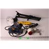 Image 1 : Desk Lamp with Assorted Tools