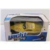 Image 2 : Yacht Racing Radio Controlled Boat