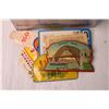 Image 2 : Box of Assorted Sewing Supplies
