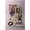 Image 1 : Assorted Trinkets - Art, Buttons