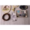 Image 2 : Assorted Trinkets - Art, Buttons