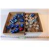 Image 1 : Assorted Christmas Decorations