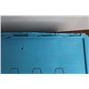 Image 2 : *One Tote (damage on hinge)