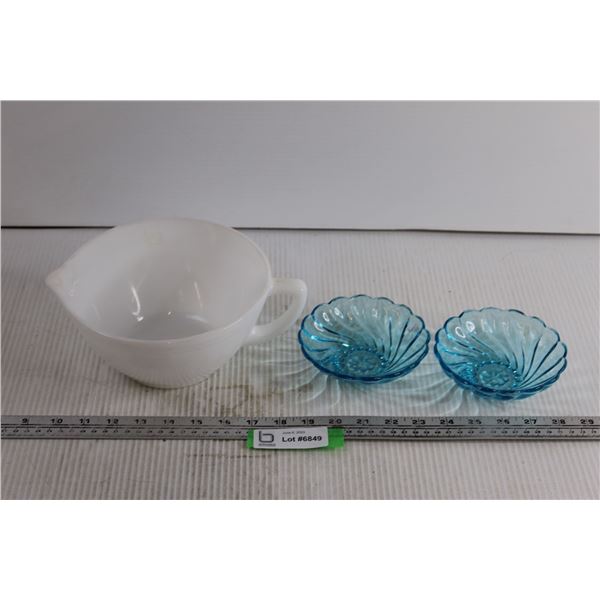 (2) Candy dishes + Bowl