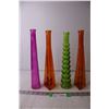 Image 1 : (4) Coloured Glass Vases