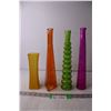 Image 1 : (4) Coloured Glass Vases