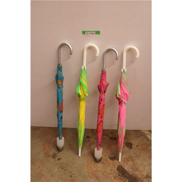 *(4) Coloured Umbrellas