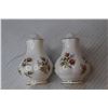 Image 3 : Vintage Ceramic Salt & Pepper Shakers
