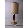 Image 1 : Vintage Mid Century Lamp (Working)