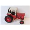 Image 2 : Die Cast International Tractor