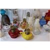 Image 2 : Large Lot of Miniature Lanterns