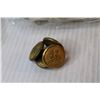 Image 2 : Lot of Vintage Buttons