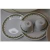 Image 2 : Lot of Platters & Plates - Cup & Bowl