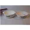 Image 2 : Anchor Hocking Casseroles and Glass Pot