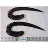 Image 1 : (2) Decorative Knives