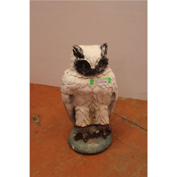 *Cement Owl Lawn Ornament - 40" (Heavy)